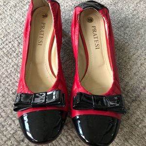 Women’s shoes